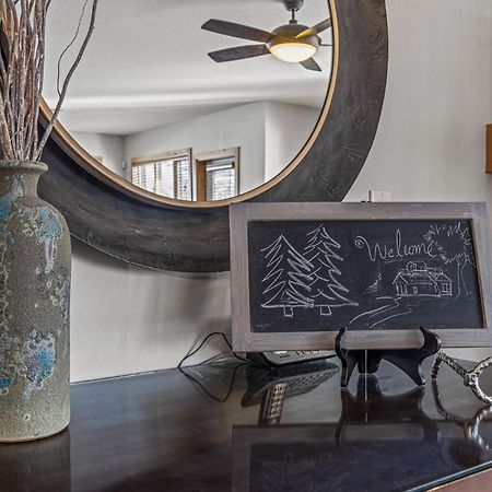 3 Bedroom Condo By Canadian Rockies Vacation Rentals Canmore Buitenkant foto