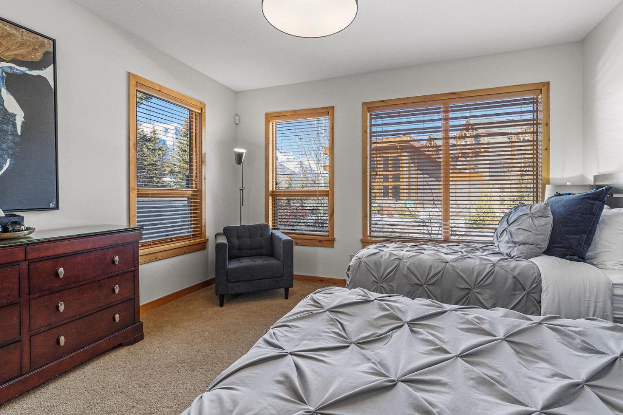 3 Bedroom Condo By Canadian Rockies Vacation Rentals Canmore Buitenkant foto